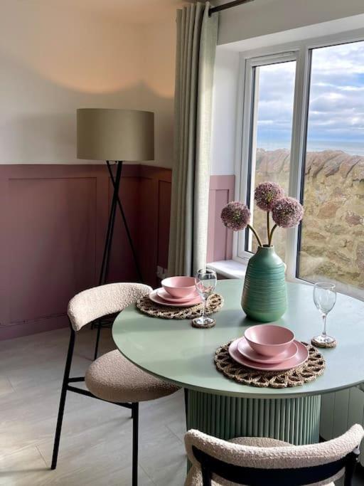 Lighthouse Cottage With Hottub Aberdeen Exteriér fotografie